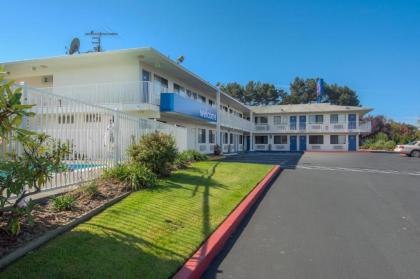 Motel 6-Arcata CA - Humboldt University - image 13