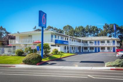 Motel 6-Arcata CA - Humboldt University - image 7