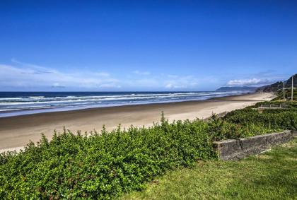 Oceanfront Escape with Pacific Views Surf and Explore - image 9