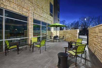 SpringHill Suites by Marriott St. Paul Arden Hills - image 5