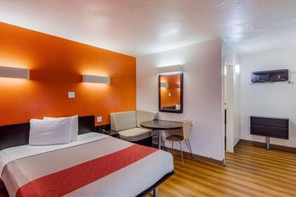 Motel 6-Ardmore OK - image 11