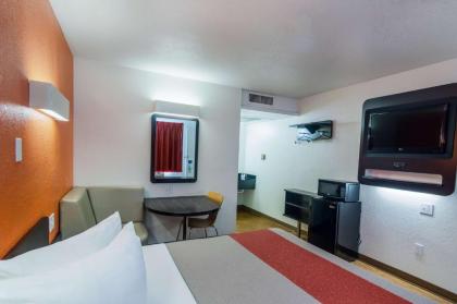 Motel 6-Ardmore OK - image 15