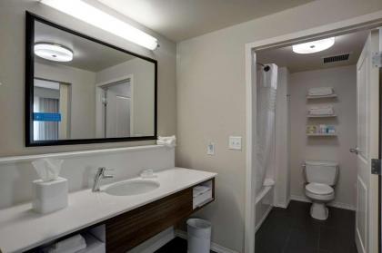 Hampton Inn & Suites Ardmore - image 4