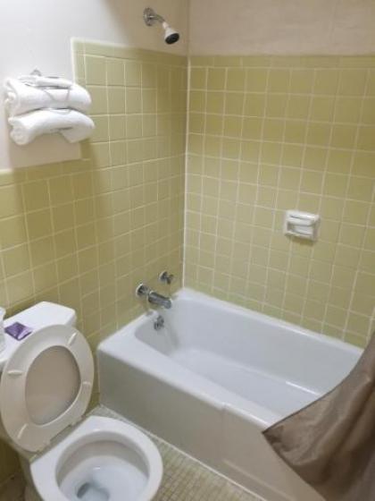 Americas Best Value Inn Arkansas City - image 15