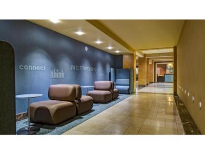 DoubleTree by Hilton Chicago - Arlington Heights - image 17