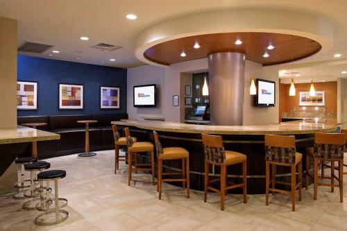 Hilton Garden Inn Dallas Arlington - image 5