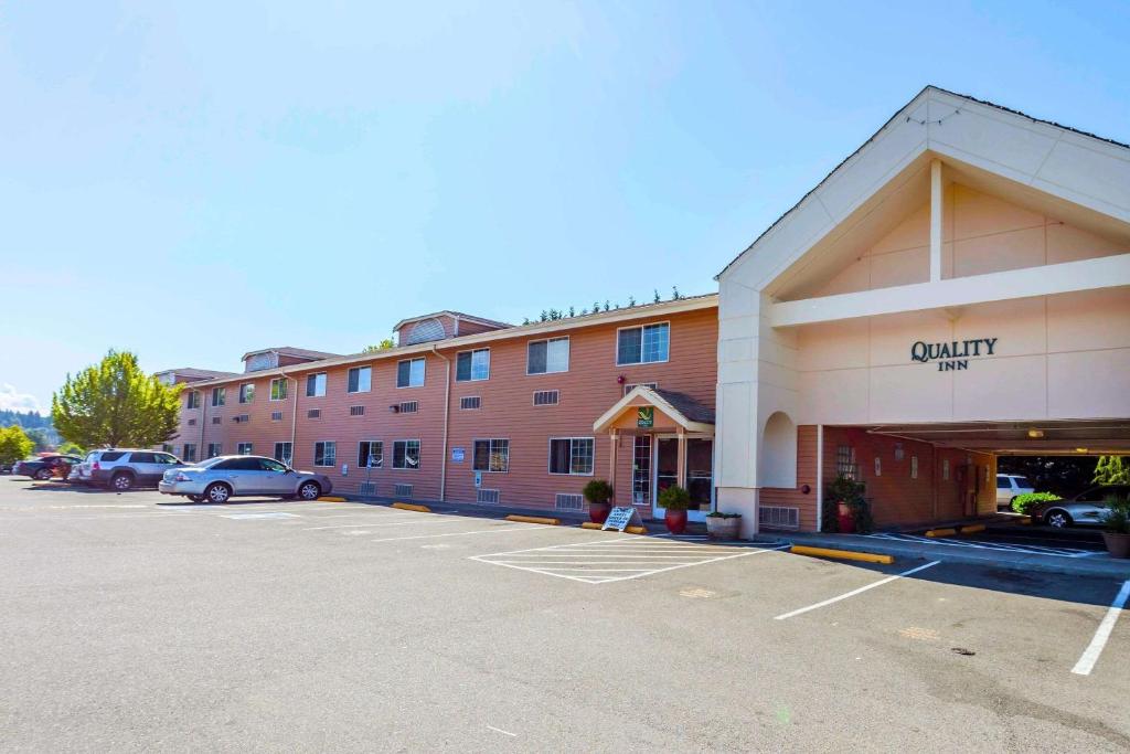 Quality Inn Near Seattle Premium Outlets - main image