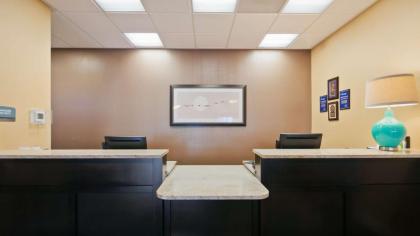 Best Western Plus Arlington/Marysville - image 4