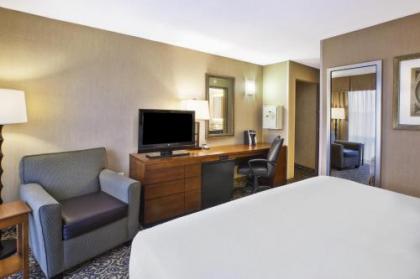 Holiday Inn National Airport/Crystal City an IHG Hotel - image 4