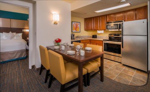 Residence Inn Arlington Rosslyn - image 4