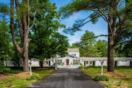 Arcady mountain motor Lodge Arlington Vermont