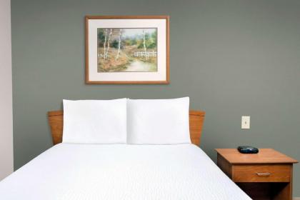 WoodSpring Suites St Louis Arnold - image 9