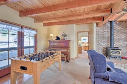 Peaceful Arnold Home with Hot Tub-Mins to Bear Valley - image 5