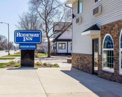 Rodeway Inn & Suites - Okoboji - image 8