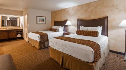 Best Western Casa Grande Inn - image 13