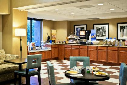 Hampton Inn & Suites Arroyo Grande - image 13