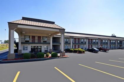 Best Western Ashburn Inn - image 3