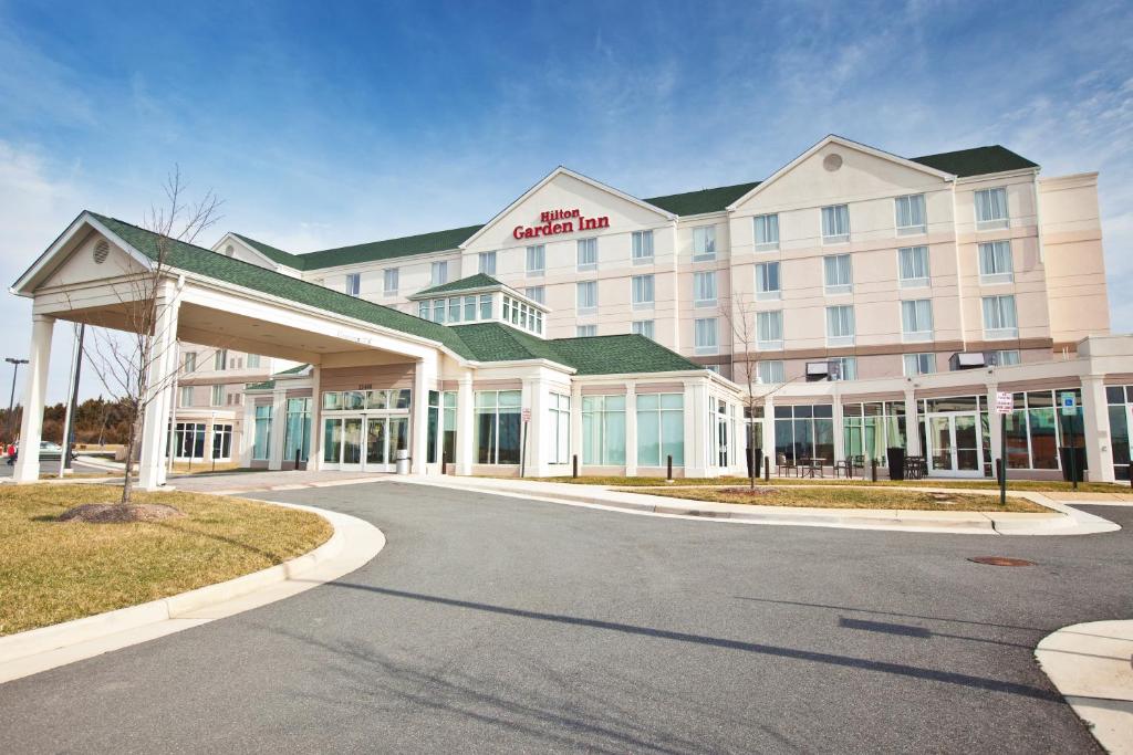 Hilton Garden Inn Dulles North - main image