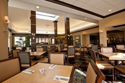 Hilton Garden Inn Dulles North - image 9