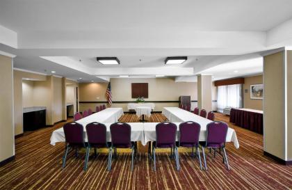 Hampton Inn Asheboro - image 12