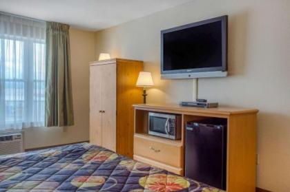 Rodeway Inn & Suites near Outlet Mall - Asheville - image 4