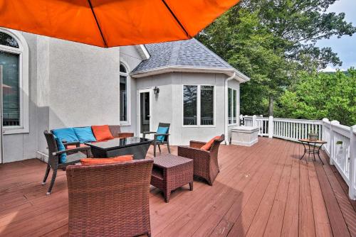 Asheville Home with Hot Tub and Lavish Game Room! - image 2