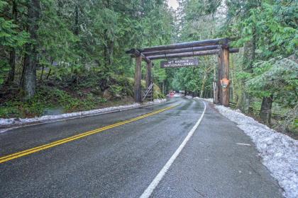 Quiet A-Frame Cabin Walk to Nisqually River - image 11