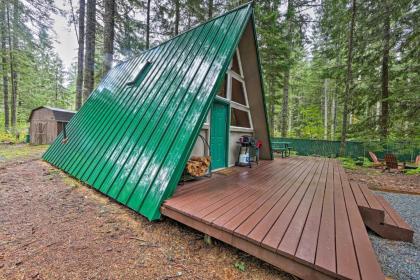 Quiet A-Frame Cabin Walk to Nisqually River - image 14