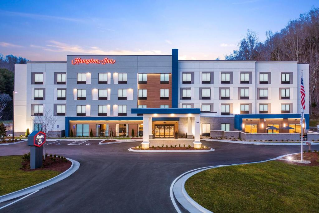 Hampton Inn Ashland City Tn - main image