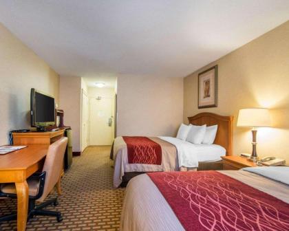 Quality Inn - image 16