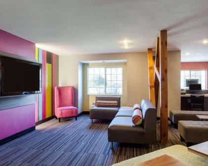 Quality Inn & Suites Ashland near Kings Dominion - image 5