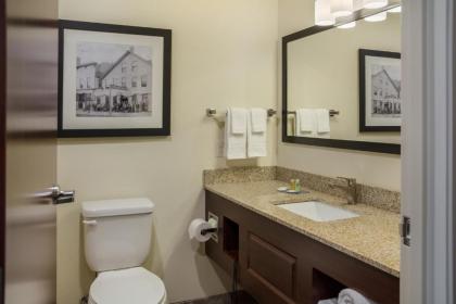 Cobblestone Inn and Suites - Ashland - image 11