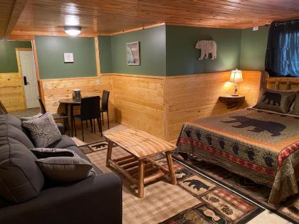 The Fishing Bear Lodge - image 11