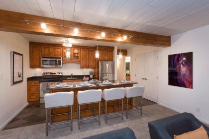 Updated 2BR in the Heart of Aspen - image 13