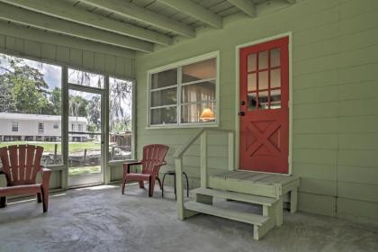 Charming Canalfront Retreat with Double Boat Slip! - image 9