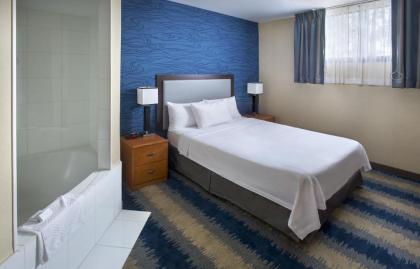 Fairfield Inn by Marriott New York LaGuardia Airport/Astoria - image 10