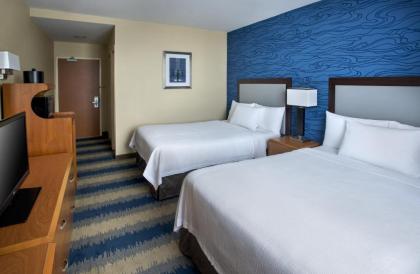 Fairfield Inn by Marriott New York LaGuardia Airport/Astoria - image 4