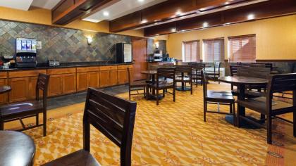 Best Western Astoria Bayfront Hotel - image 15