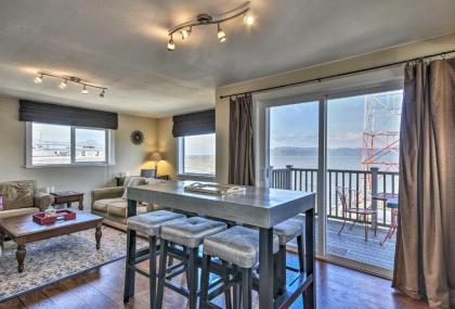 Waterfront Condo on Pier in Downtown Astoria Oregon