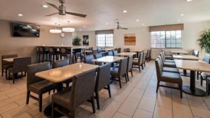 Best Western Plus Colony Inn - image 10