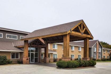 Quality Inn Atchison - image 1