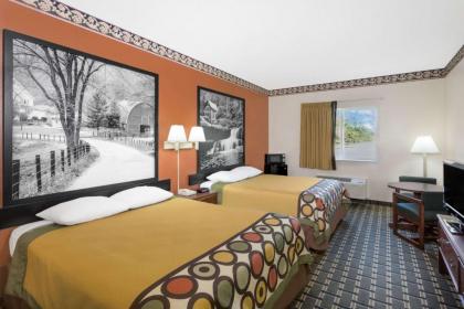 Super 8 by Wyndham Athens - image 2