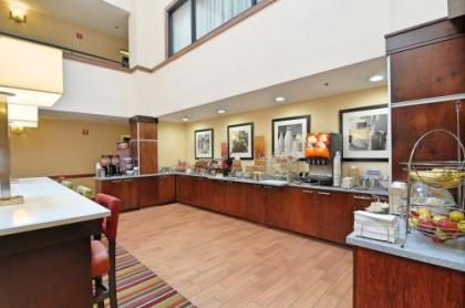 Hampton Inn Athens - image 11