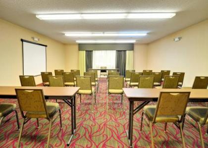 Hampton Inn Athens - image 13