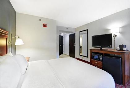 Hampton Inn Athens - image 13