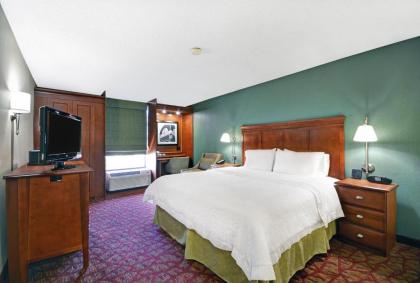 Hampton Inn Athens - image 4