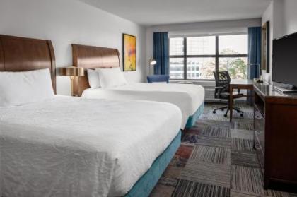 Hilton Garden Inn Atlanta Perimeter Center - image 3