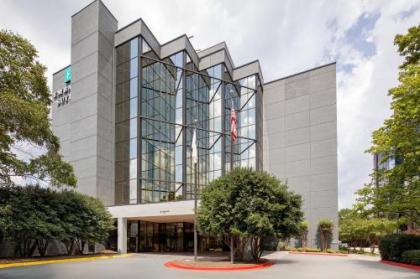 Embassy Suites Atlanta Perimeter - image 1