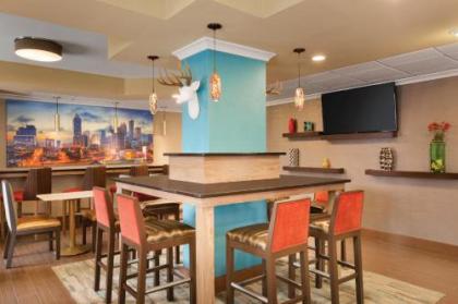 Hampton Inn Atlanta-Buckhead - image 3