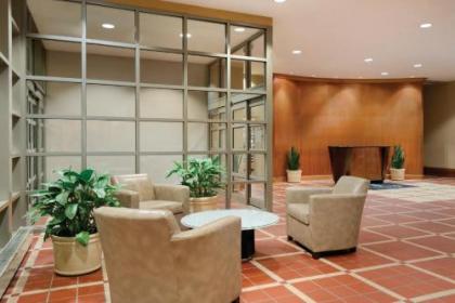 Embassy Suites Atlanta at Centennial Olympic Park - image 2